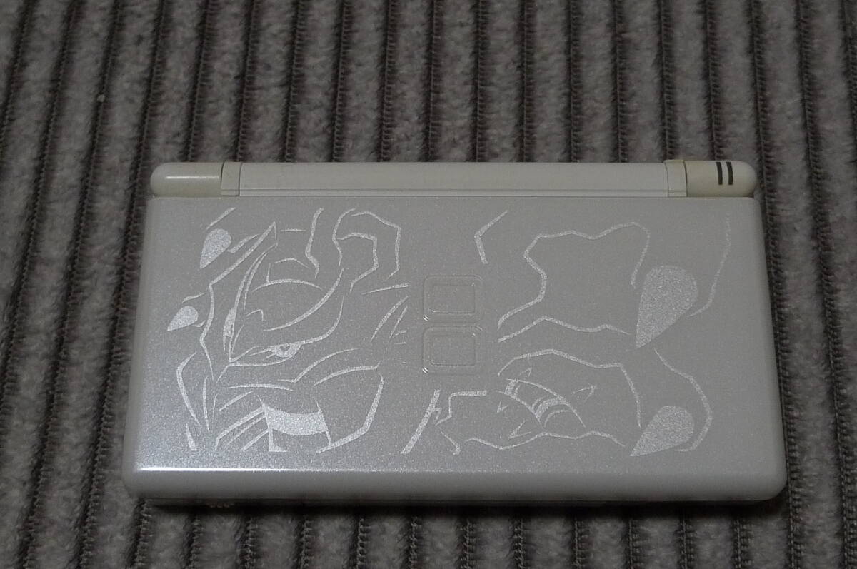 Nintendo ギラティナエディション DS Lite ホワイト
