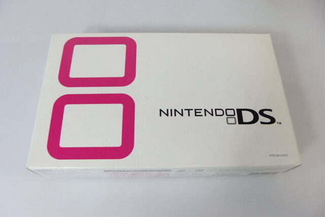 Nintendo 任天堂 初代 ニンテンドーDS NTR-001 ピュアホワイト