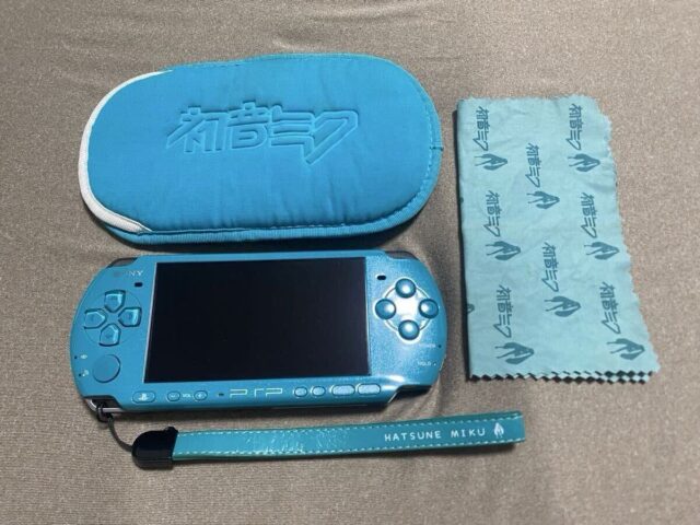 PSP PSP-3000 初音ミクprojectDIVA 2nd いっぱいパック