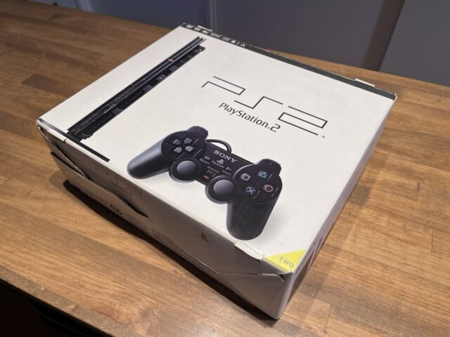 SONY PlayStation2 SCPH-70000 薄型本体 箱付き