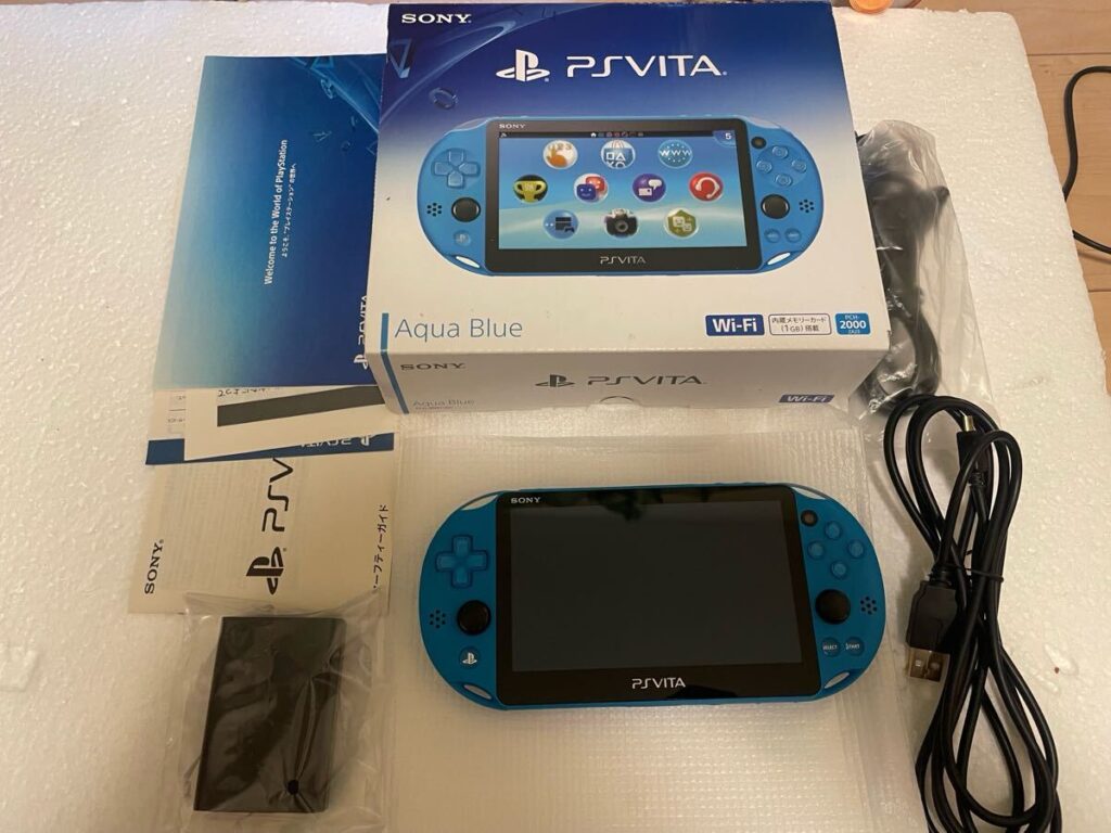 ソニー SONY PS Vita Wi-Fiモデル PCH2000 アクア・ブルー