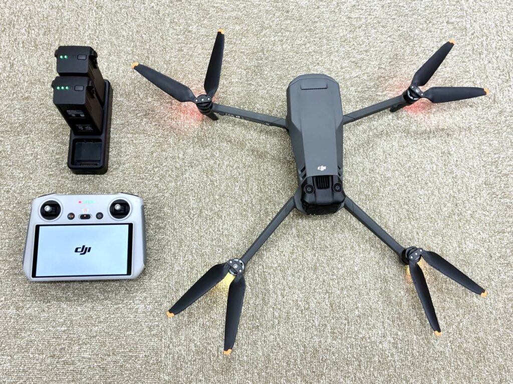 DJI Mavic 3 ドローン RC送信機 バッテリー3本セット
