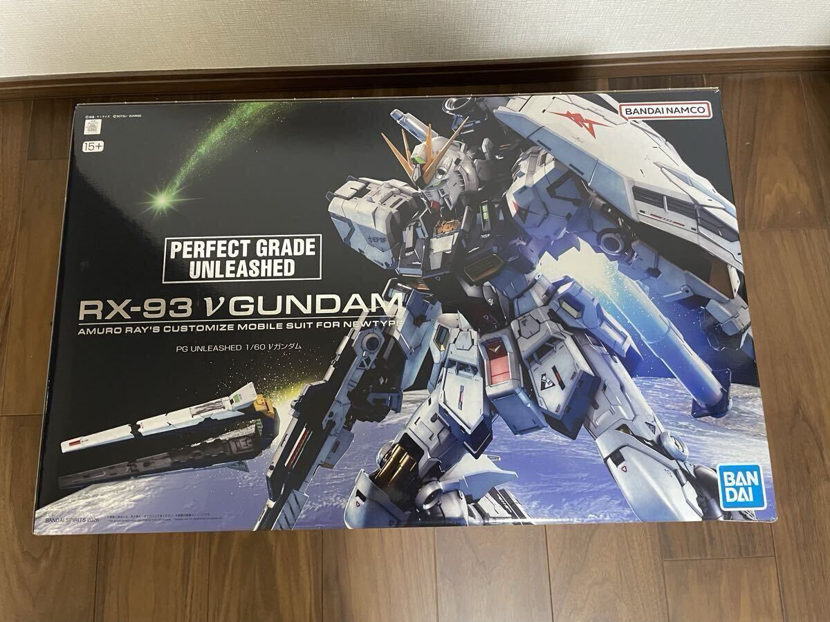 PG UNLEASHED 1/60 νガンダム バンダイ プラモデル