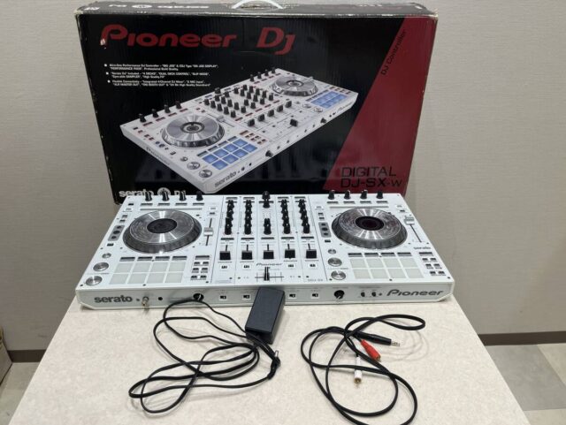 Pioneer DDJ-SX-W DJ コントローラー パールホワイト