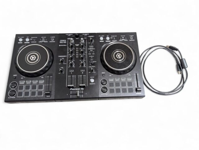 Pioneer DDJ-400 DJコントローラー
