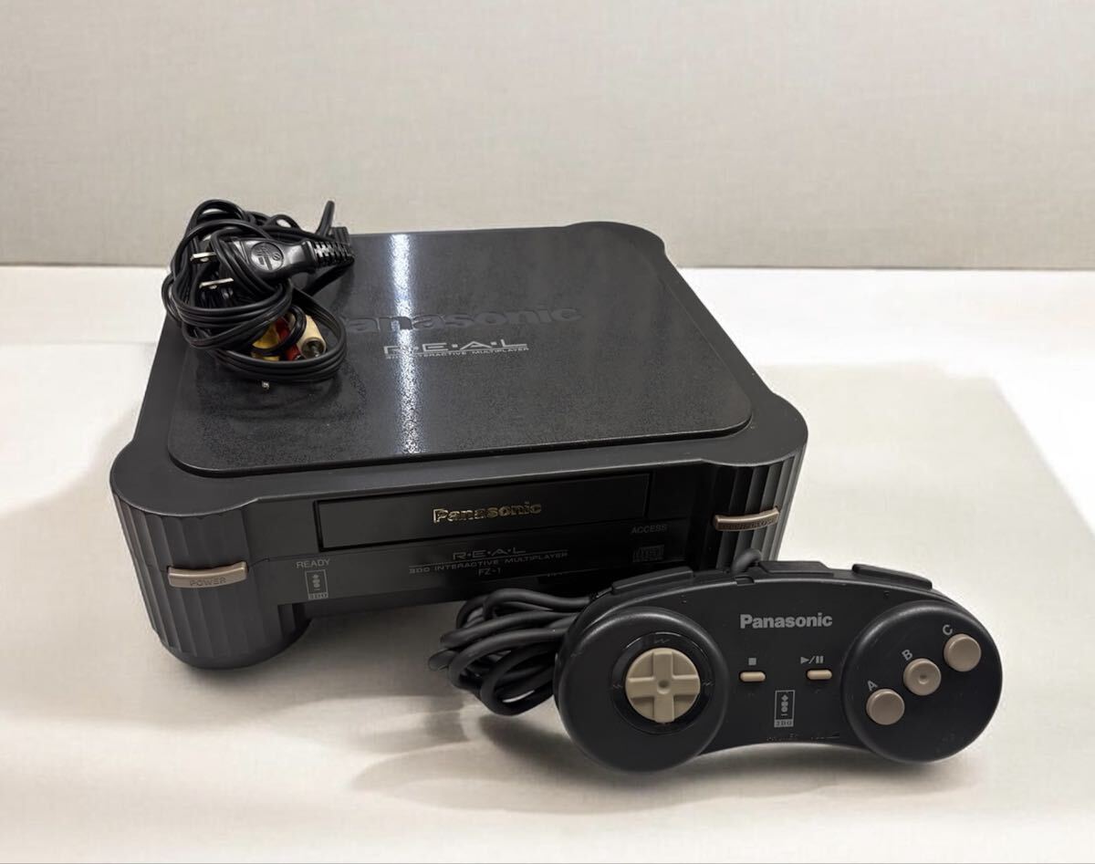Panasonic 3DO REAL FZ-1 ゲーム機本体