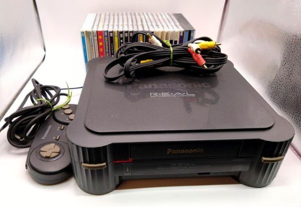 パナソニック 3DO REAL FZ-1 ゲーム機 コントローラー付