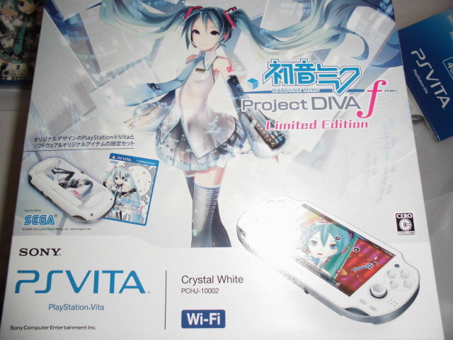 PS Vita 初音ミク Limited Edition Wi-Fiモデル PCHJ-10002