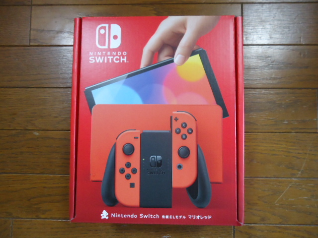 Nintendo Switch 有機ELモデル マリオレッド