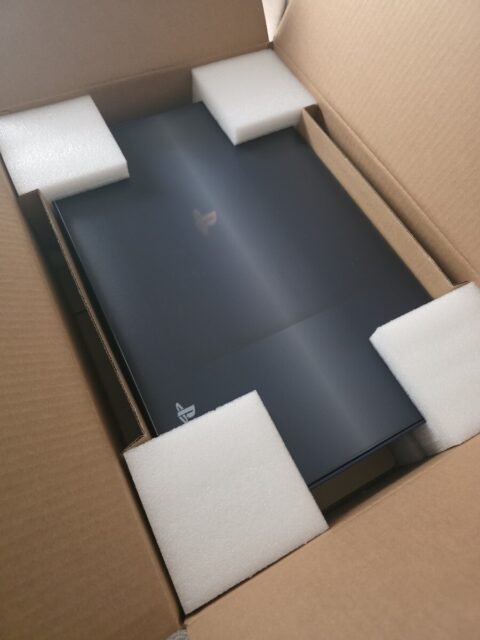 PlayStation4 Pro 500 Million Limited Edition