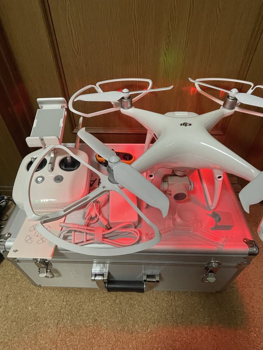 DJI Phantom4 PRO V2.0 ドローン 4K空撮