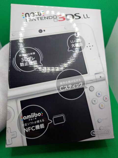 Nintendo New 3DS LL パールホワイト