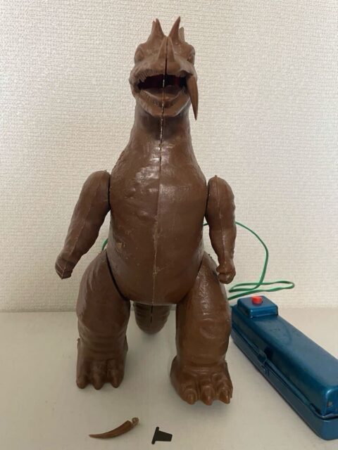 マルサン 電動怪獣プラモデル パゴス 組立済