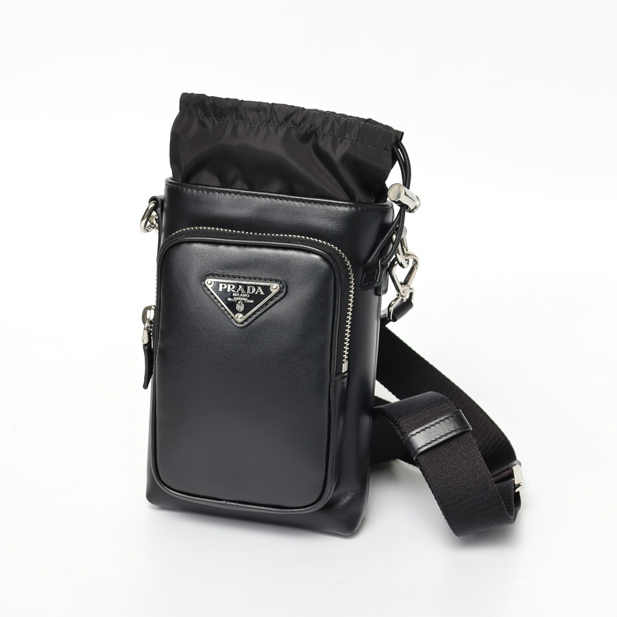 PRADA プラダ レザー スマートフォン ケース 2ZH155_2CND_F0002
