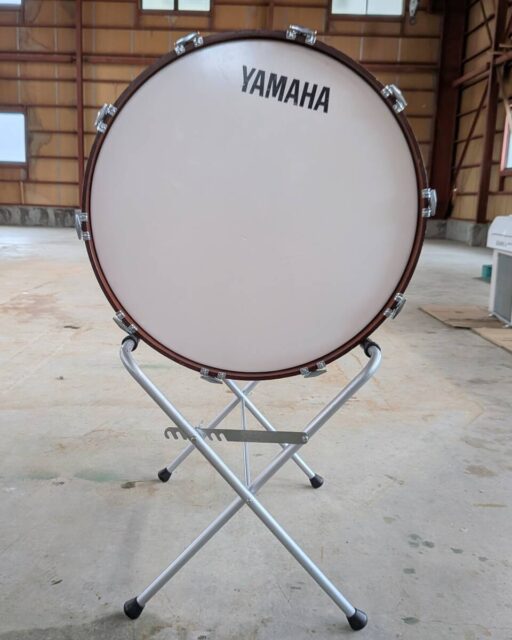 YAMAHA バスドラム スタンド付き