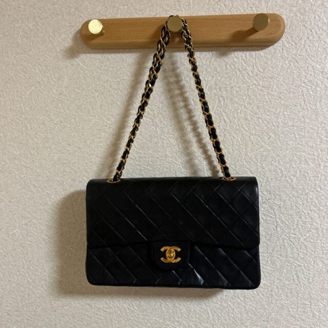CHANEL シャネル マトラッセ25 チェーンショルダーバッグ ラムスキン 黒