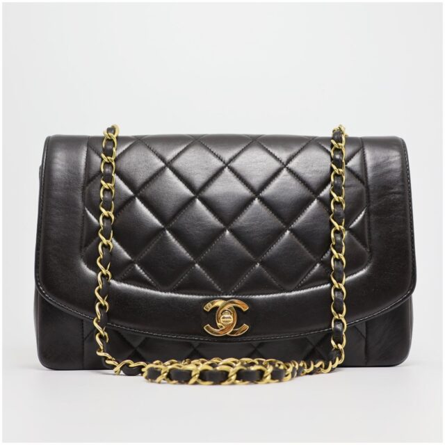 CHANEL シャネル マトラッセ ダイアナ フラップ 25 チェーンショルダー ブラック