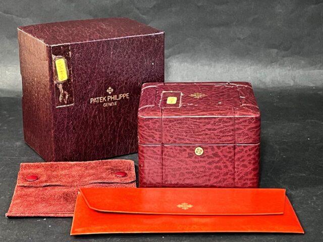 PATEK PHILIPPE パテックフィリップ 腕時計ケース 外箱付き