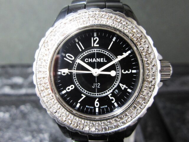 CHANEL J12 セラミック ダイヤベゼル デイト メンズ腕時計