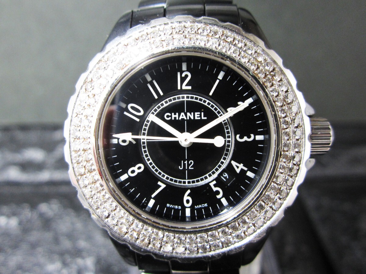 CHANEL J12 セラミック ダイヤベゼル デイト メンズ腕時計