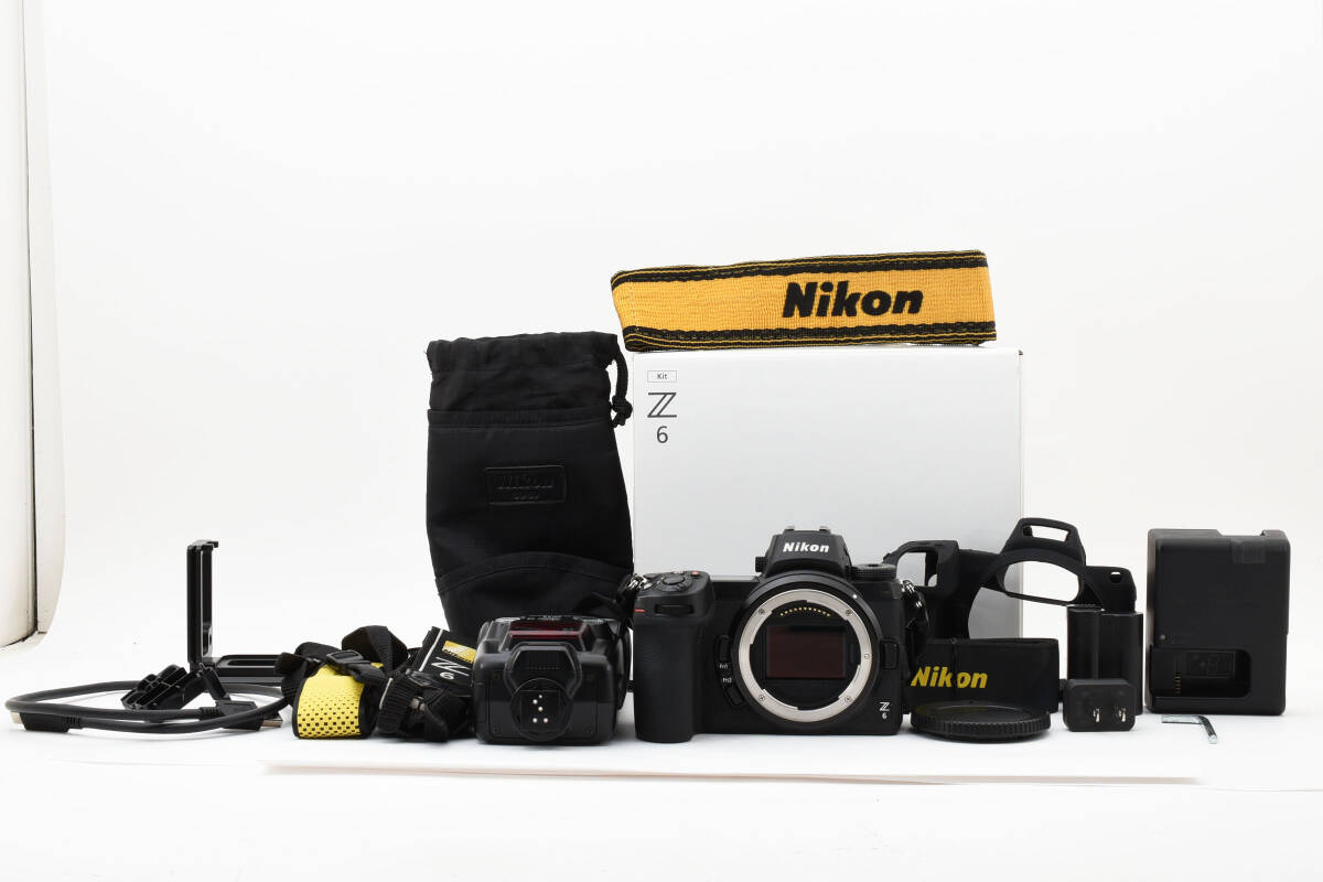 Nikon ニコン Z6 ミラーレス一眼レフカメラ