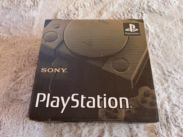 SONY ソニー プレイステーション PS1 本体 SCPH-1000