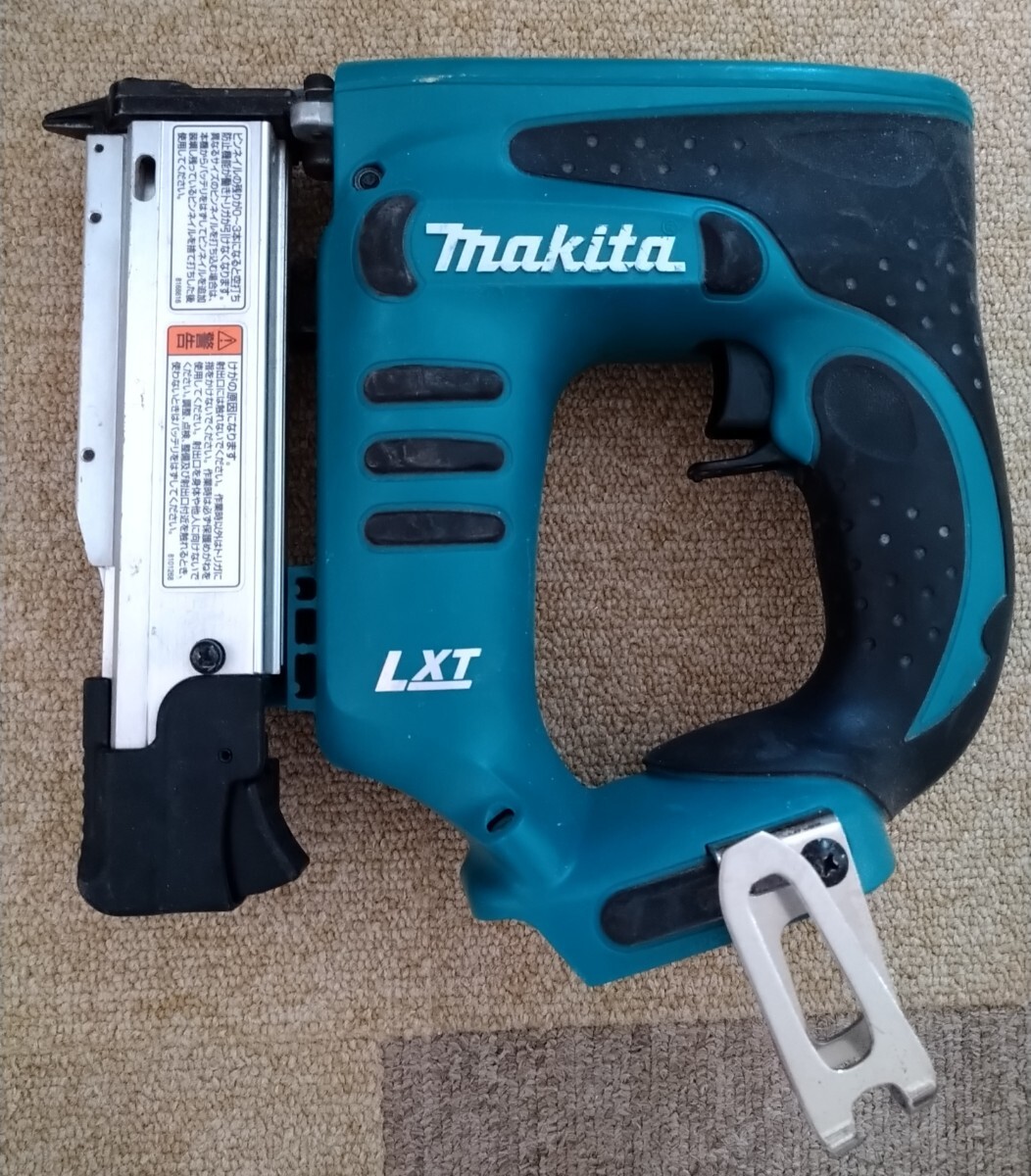 Makita マキタ 充電式ピンタッカ PT351D