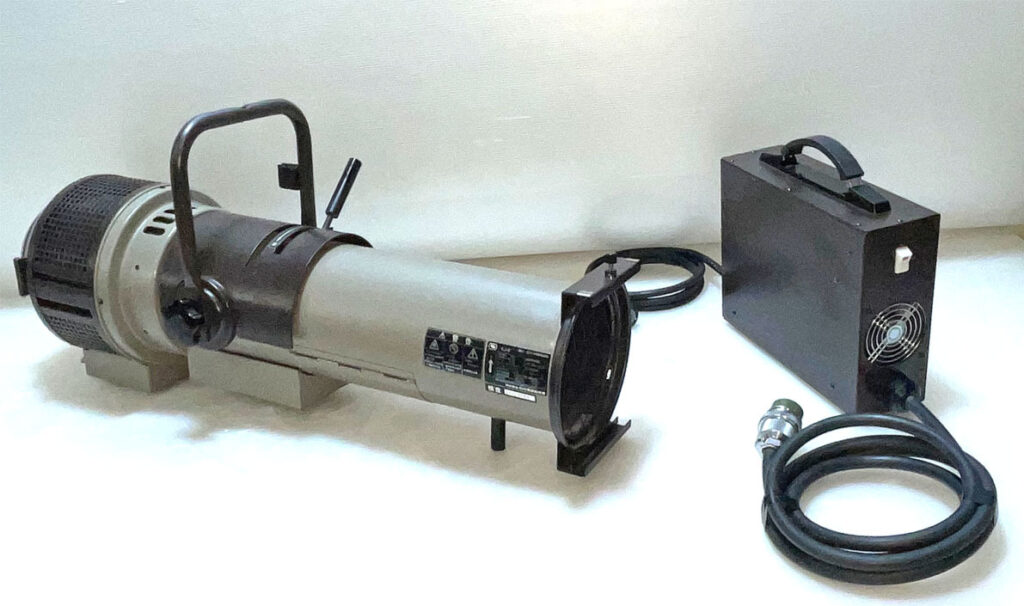 Matsumura松村電機製スポットライトスタジオ用照明器具 KJ-6