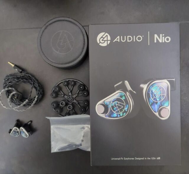 64audio nio 有線イヤホン