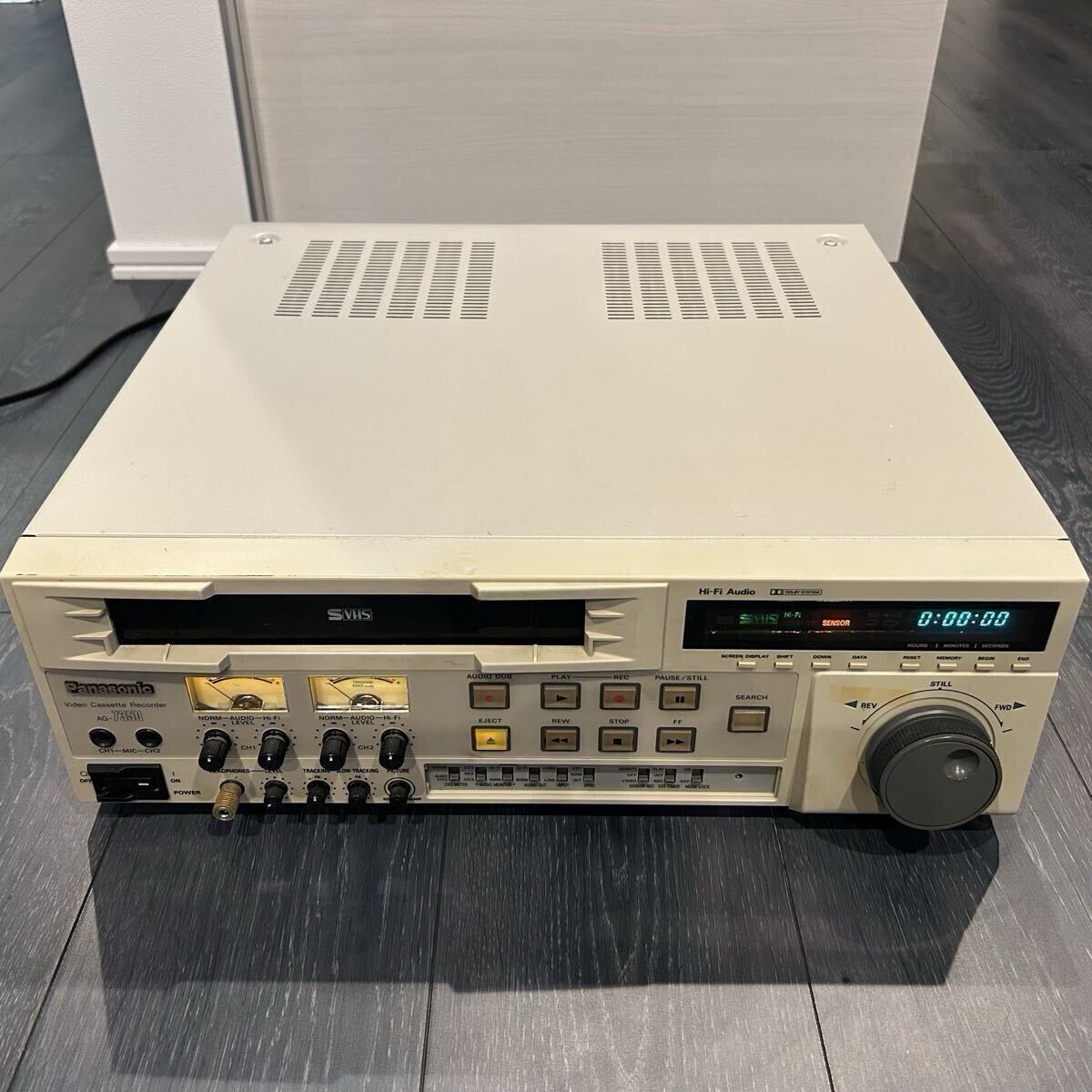 Panasonic AG-7350 ビデオカセットレコーダー S-VHS 業務用