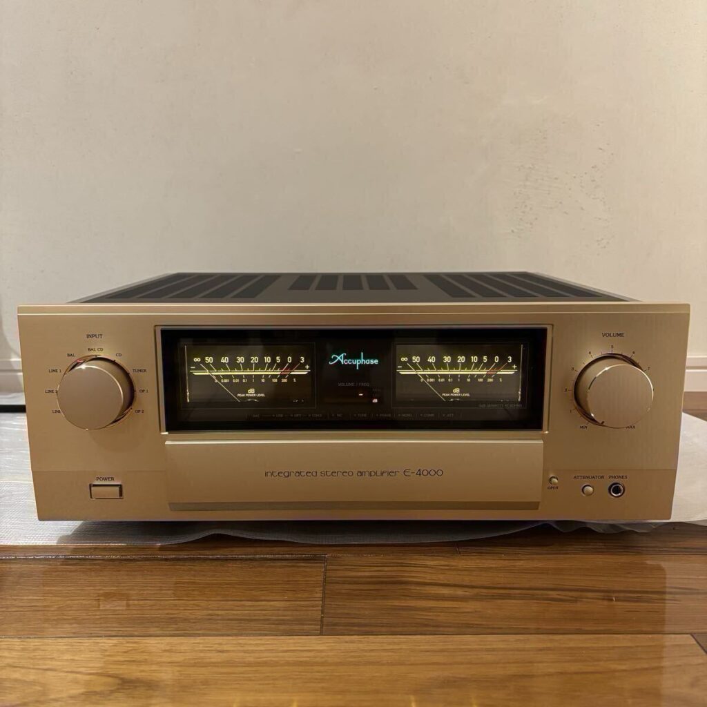 Accuphase アキュフェーズ E-4000 プリメインアンプ
