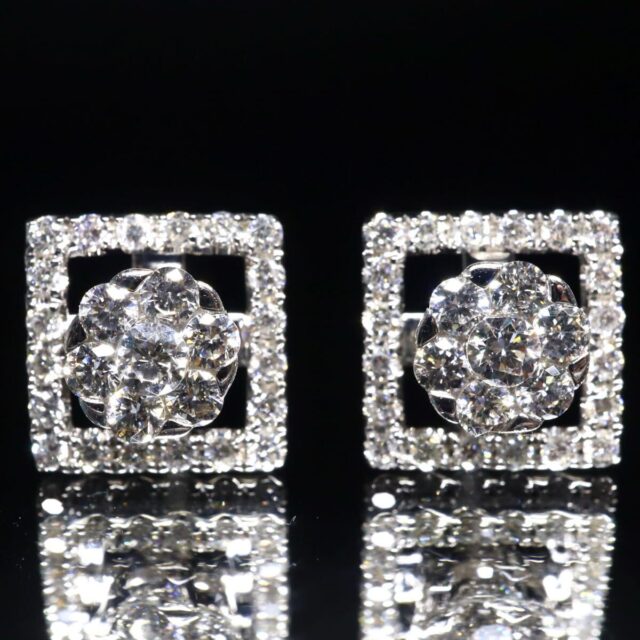 K18WG 天然ダイヤモンドピアス 0.28/0.28ct