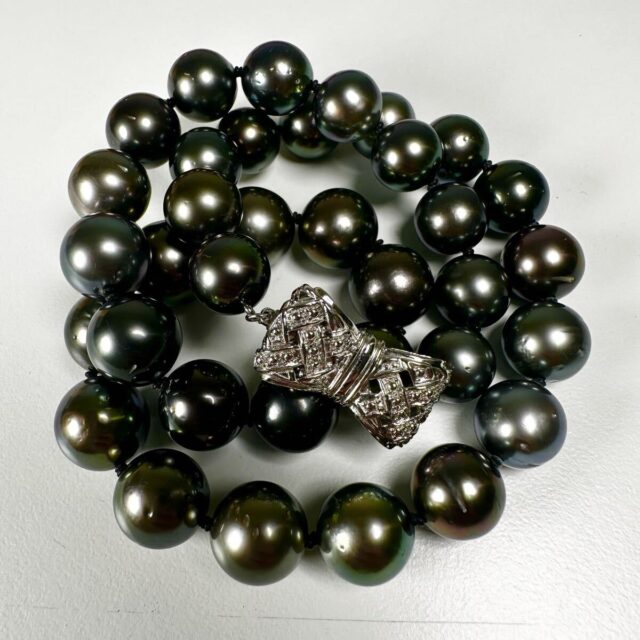 黒蝶真珠 パールネックレス タヒチ産 11.2-13.8mm 50cm
