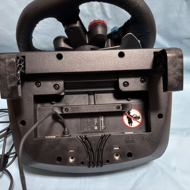 Logicool G29 Driving Force ハンドルコントローラー