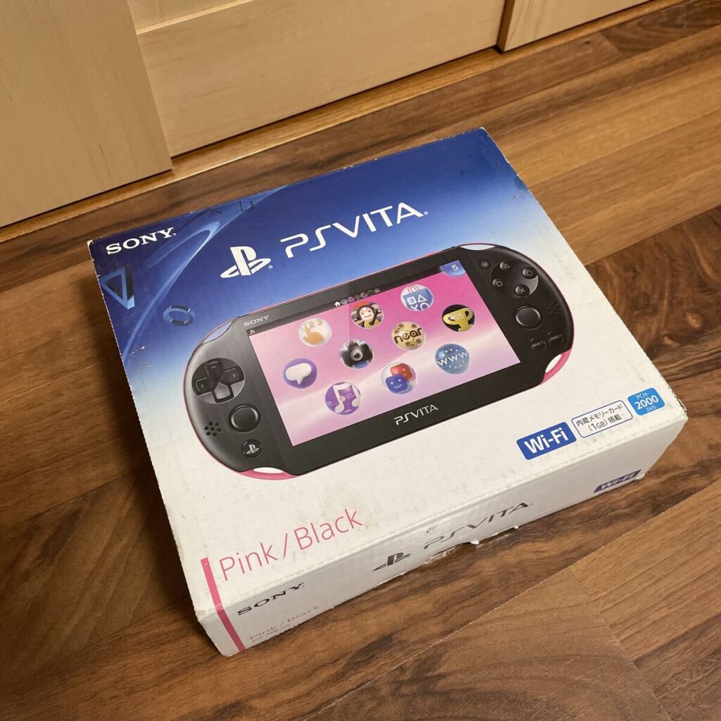 PlayStation Vita PCH-2000 Wi-Fiモデル ピンク
