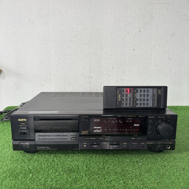 サンヨー DATデッキ DRD-01 K