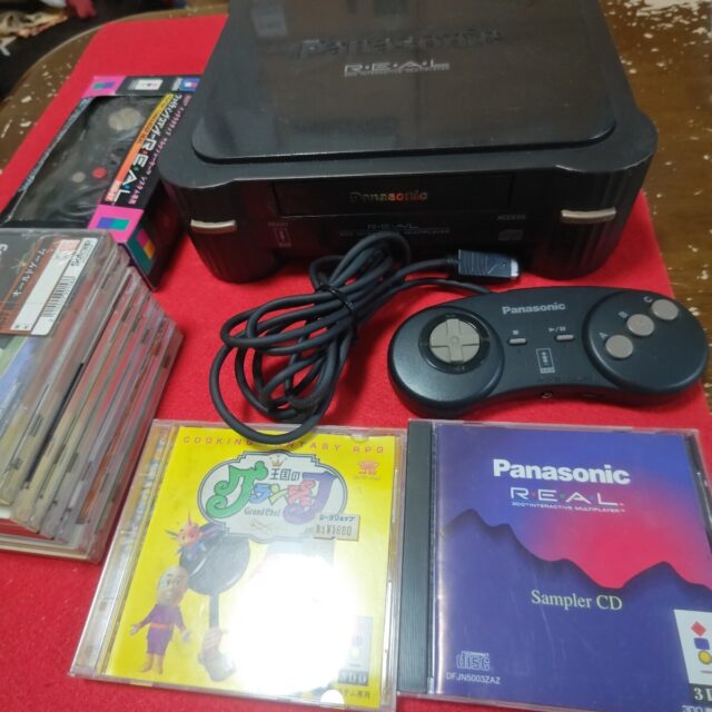 Panasonic 3DO REAL FZ-1 ゲーム機本体 ソフト多数