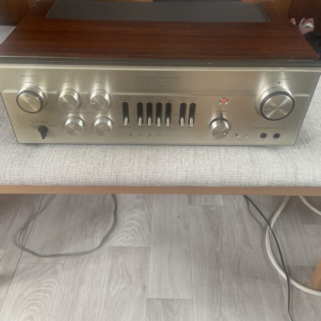 LUXMAN L-100 プリメインアンプ