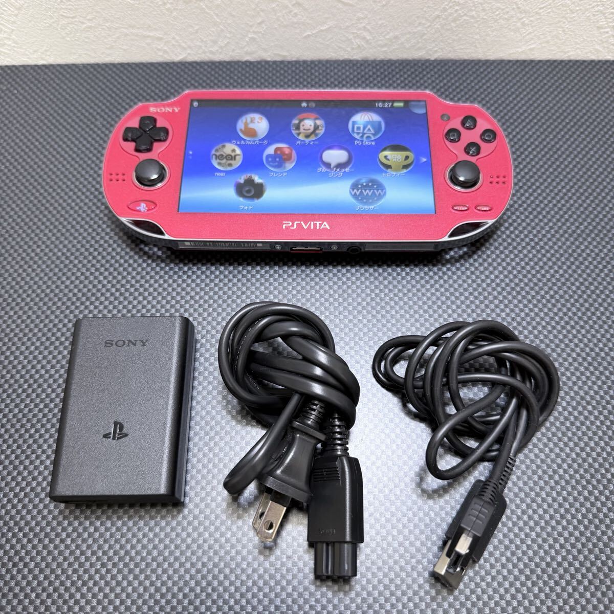 SONY PlayStation Vita PCH-1000 コズミックレッド Wi-Fiモデル
