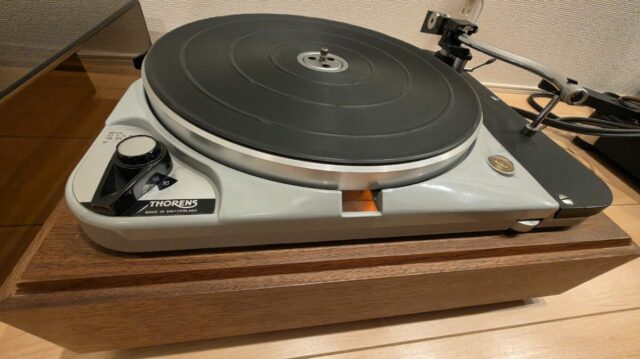 THORENS TD 124 MK II レコードプレーヤー Ortofon RS 212 Special付き