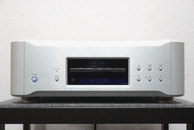 ESOTERIC K-03X CD/SACDプレーヤー