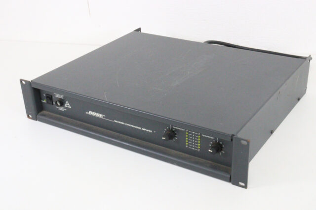BOSE 1800 SERIES VI PROFESSIONAL AMPLIFIER パワーアンプ