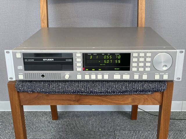 STUDER D731 CDプレーヤー