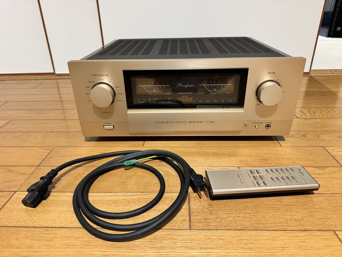 ACCUPHASE E-560 アキュフェーズ プリメインアンプ