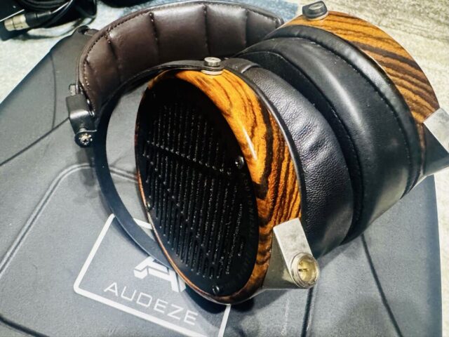 AUDEZE LCD-3 平面磁界駆動型 オープンイヤーヘッドホン