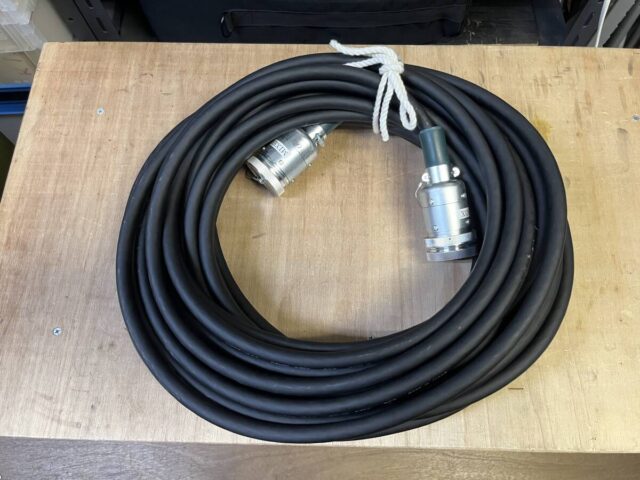 CANARE 16C20-M2 カナレ 16chマルチケーブル 20m