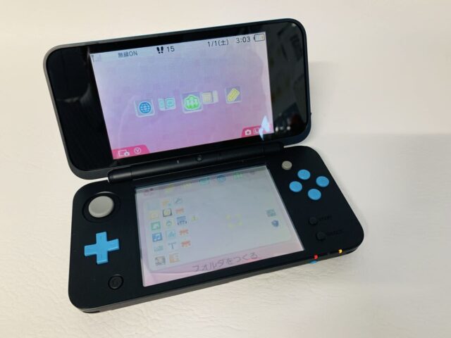 Nintendo Newニンテンドー2DS LL ブラック×ターコイズ