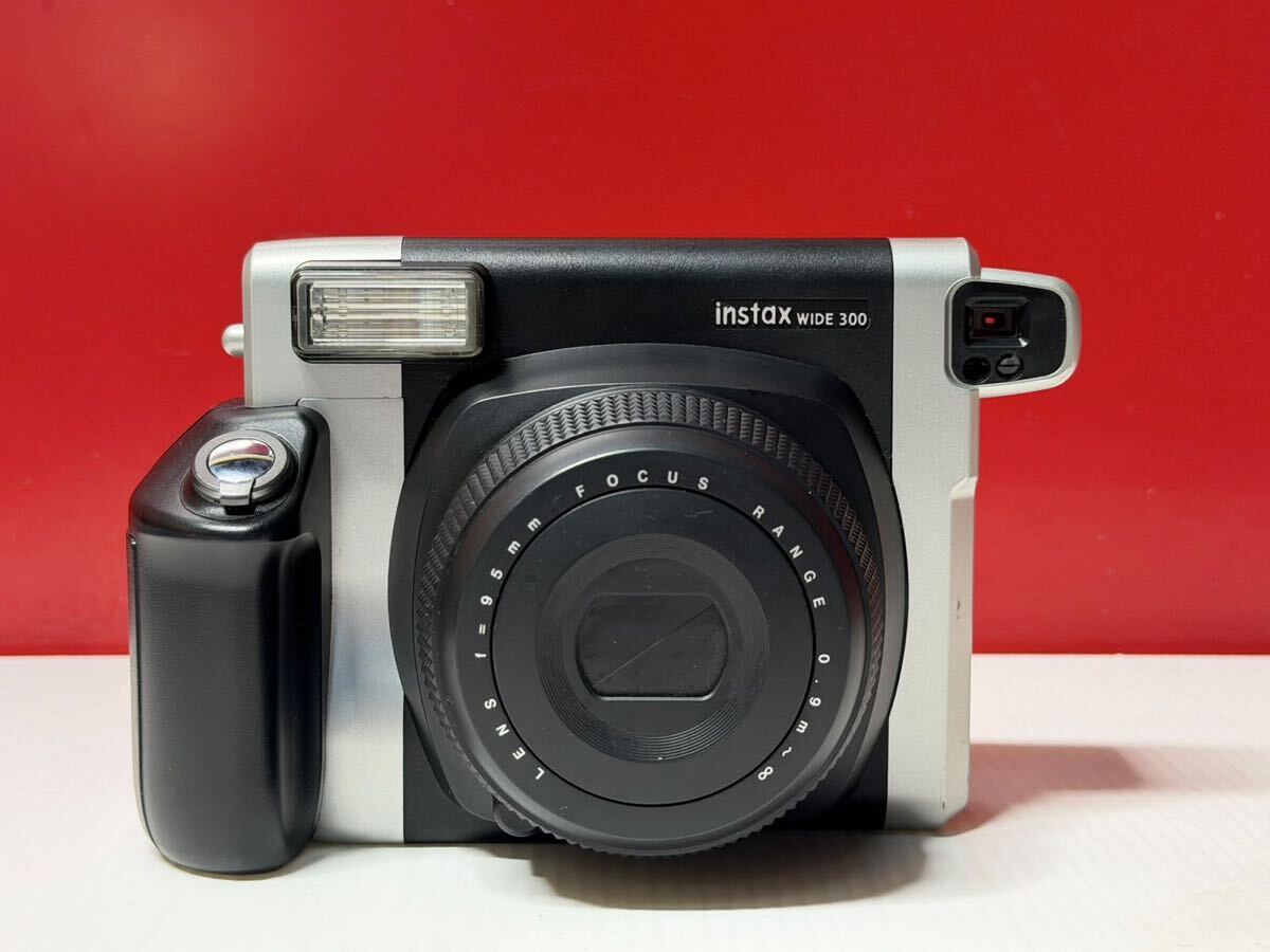 FUJIFILM instax WIDE 300 インスタントカメラ
