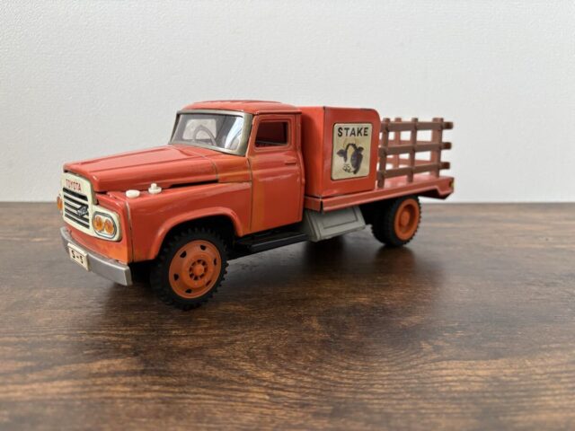 野村トーイ トヨタ ダイナトラック ブリキ ミニカー