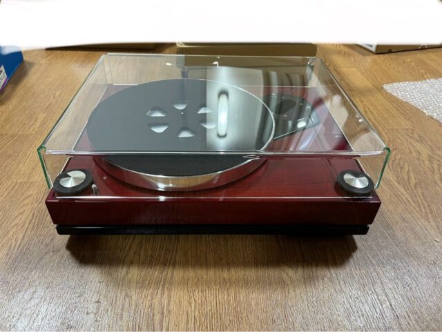 ROKSAN Xerxes 20 レコードプレーヤー SMEトーンアーム XPS8電源ユニット